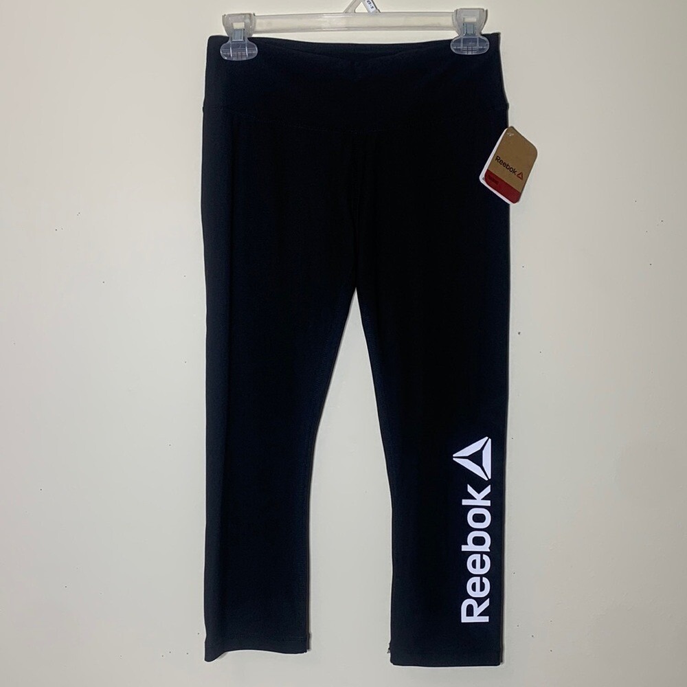NEW Reebok Training Black And White Capri Yoga Workout Pants Women's‎ Size Small